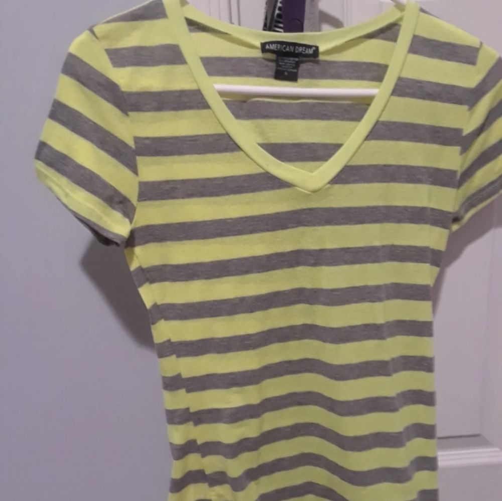 Striped vneck tshirt